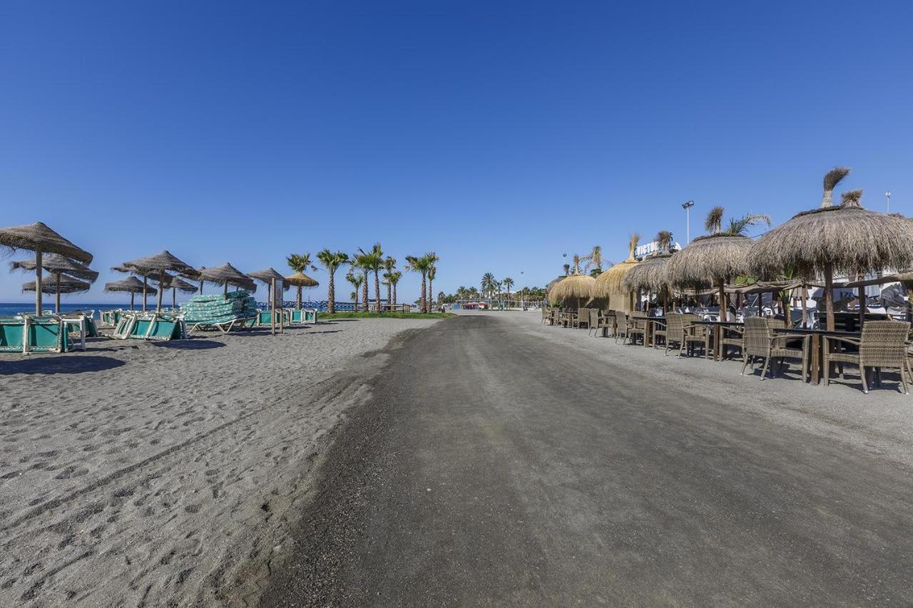 Apartamentos Torre Del Mar Eksteriør billede