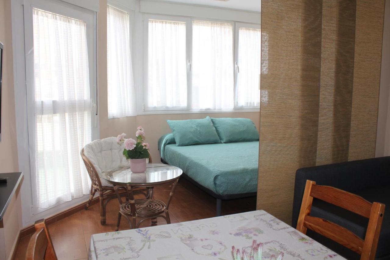 Apartamentos Torre Del Mar Eksteriør billede