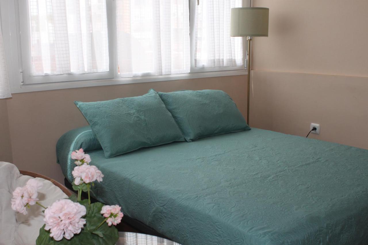 Apartamentos Torre Del Mar Eksteriør billede