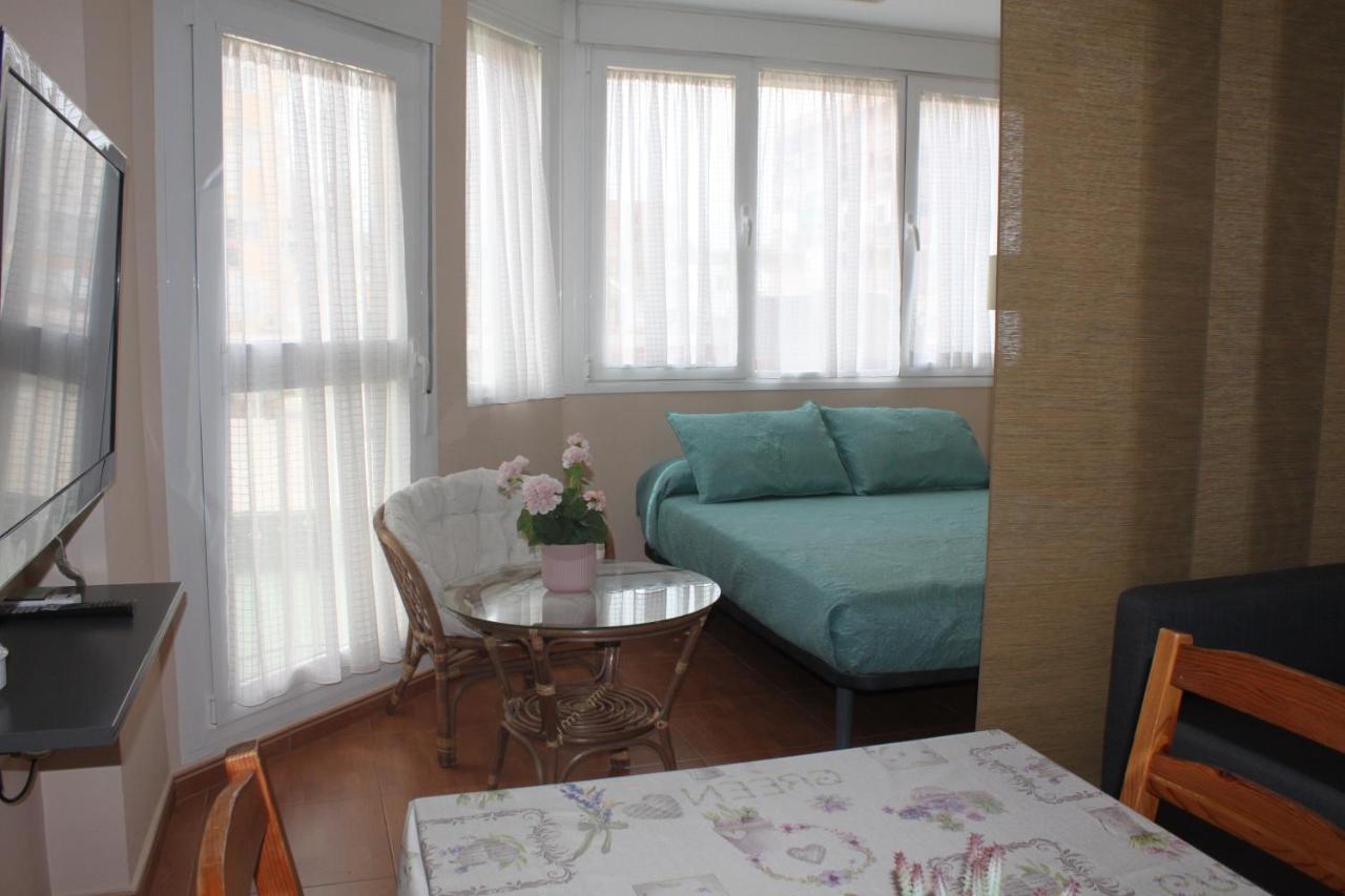 Apartamentos Torre Del Mar Eksteriør billede